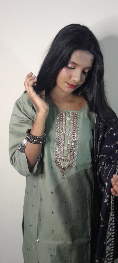 Nazaakat Mehendi Ensemble
